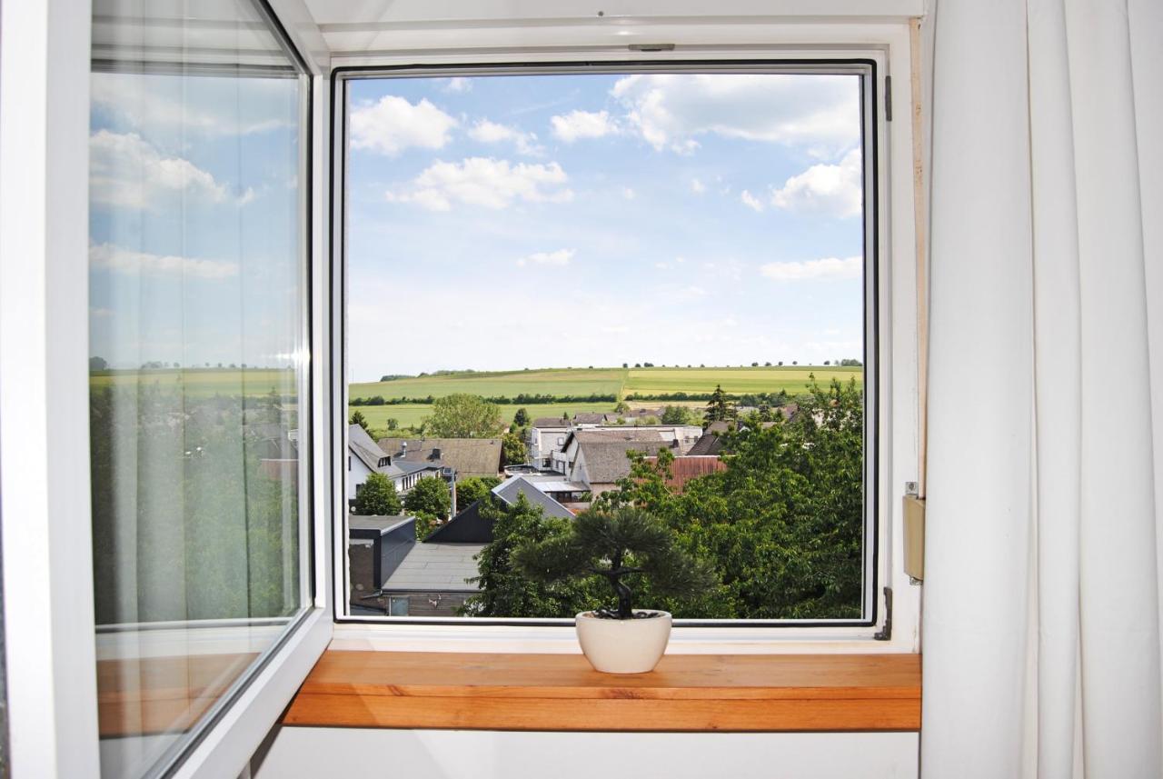 Stilvolles Eifelhaus Am Nuerburgring Mit Eigenem Garten 부스 외부 사진